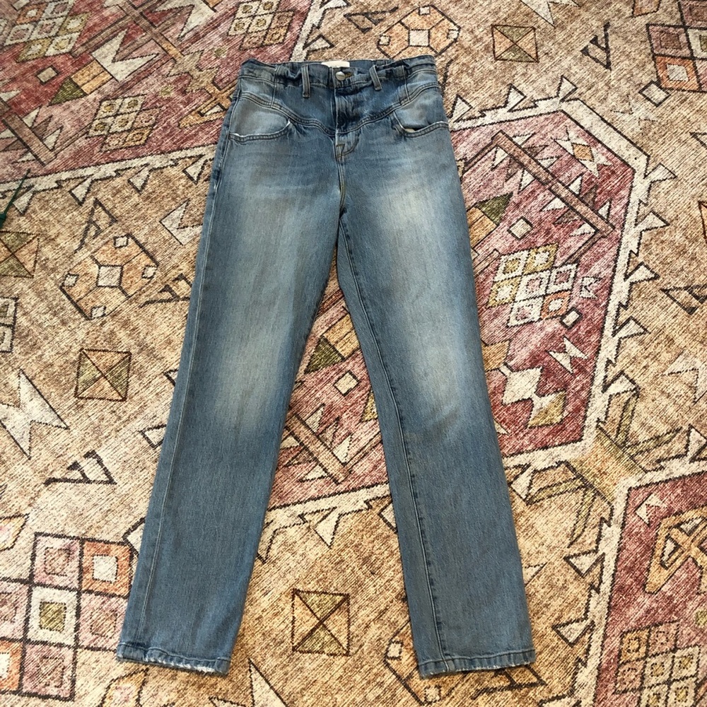 FRAME Retro V Yoke Straight Jeans